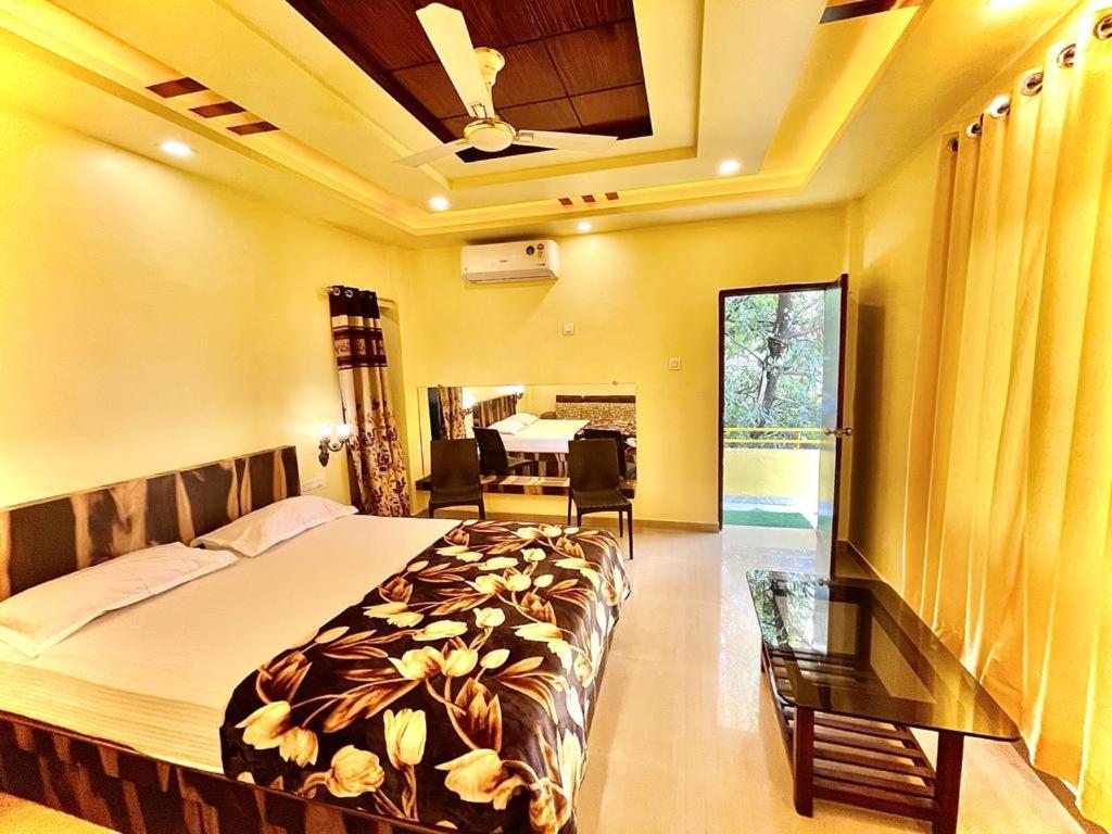 Hotel Saptarang Residency Panhala Экстерьер фото
