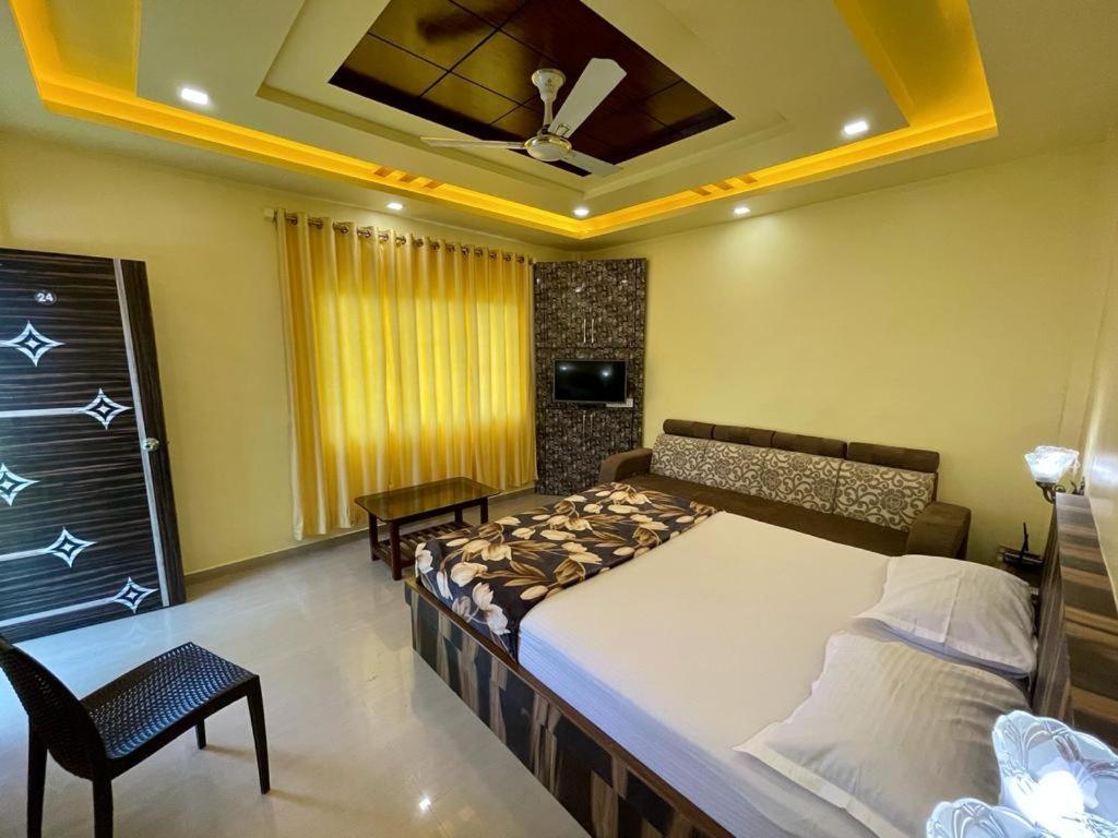 Hotel Saptarang Residency Panhala Экстерьер фото