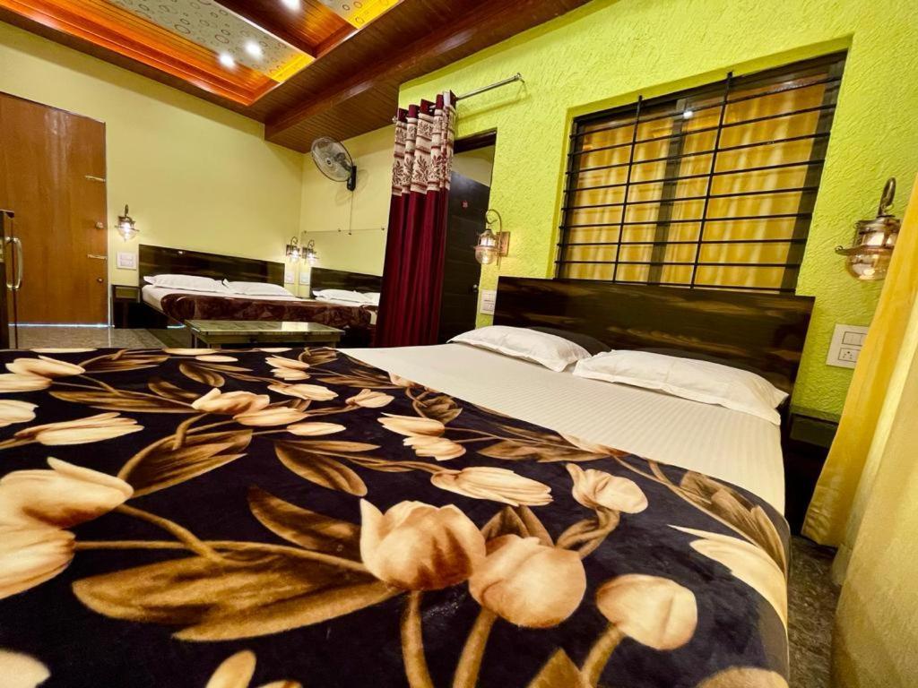 Hotel Saptarang Residency Panhala Экстерьер фото