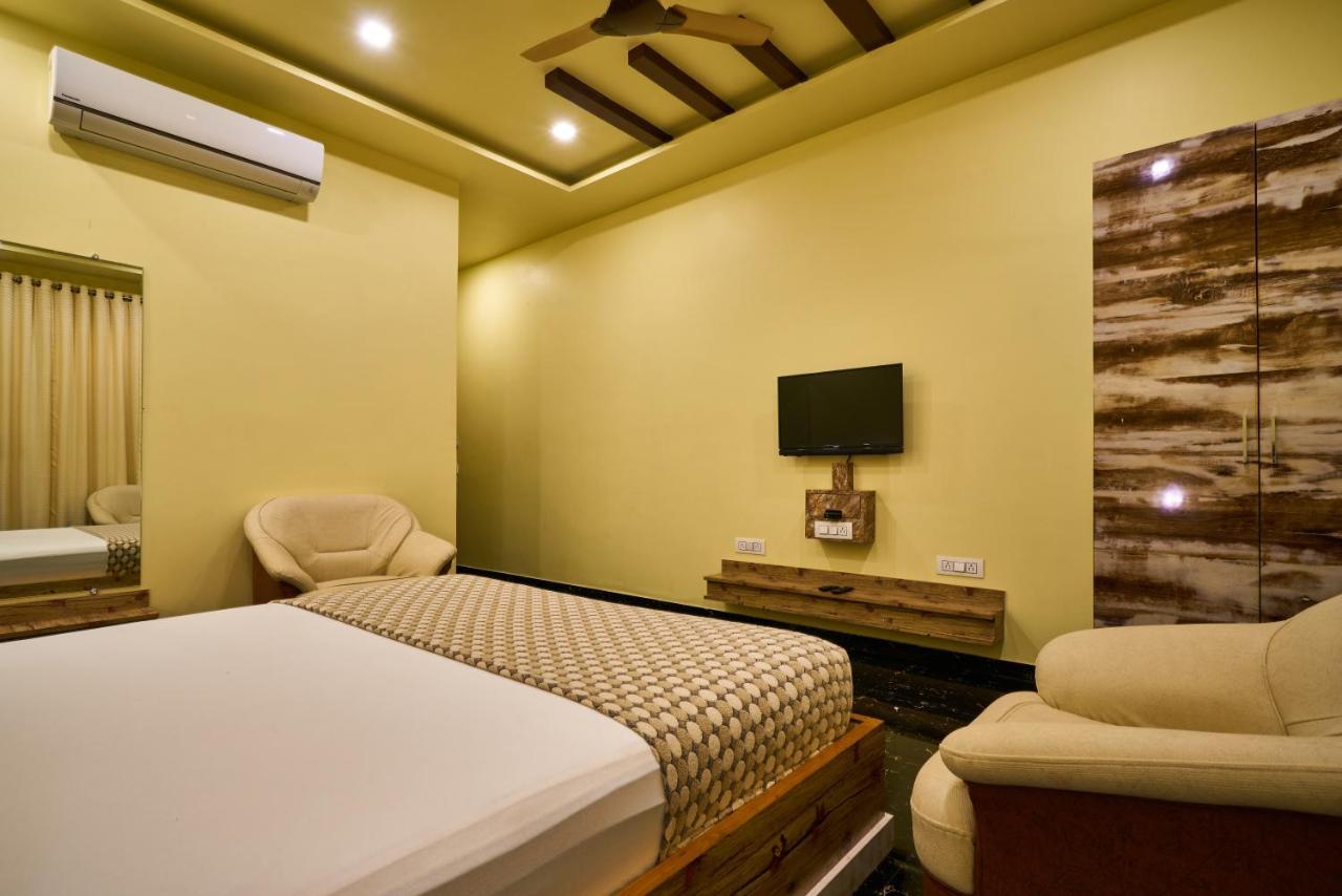 Hotel Saptarang Residency Panhala Экстерьер фото
