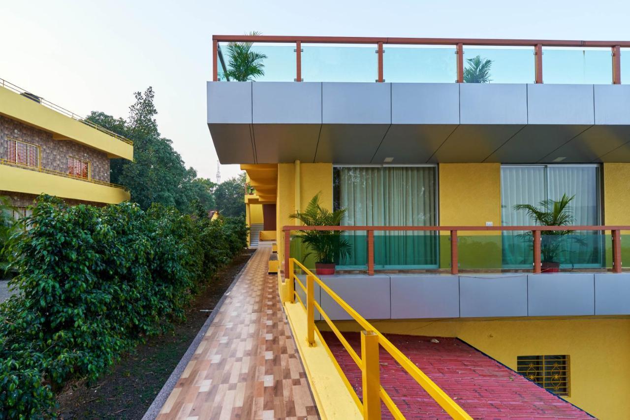 Hotel Saptarang Residency Panhala Экстерьер фото